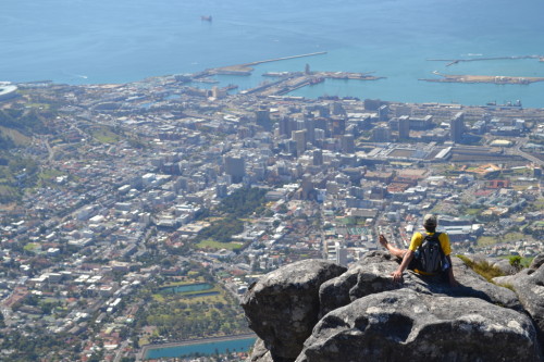 Caio no alto da Table Mountain, na Cidade do Cabo, Áfica do Sul